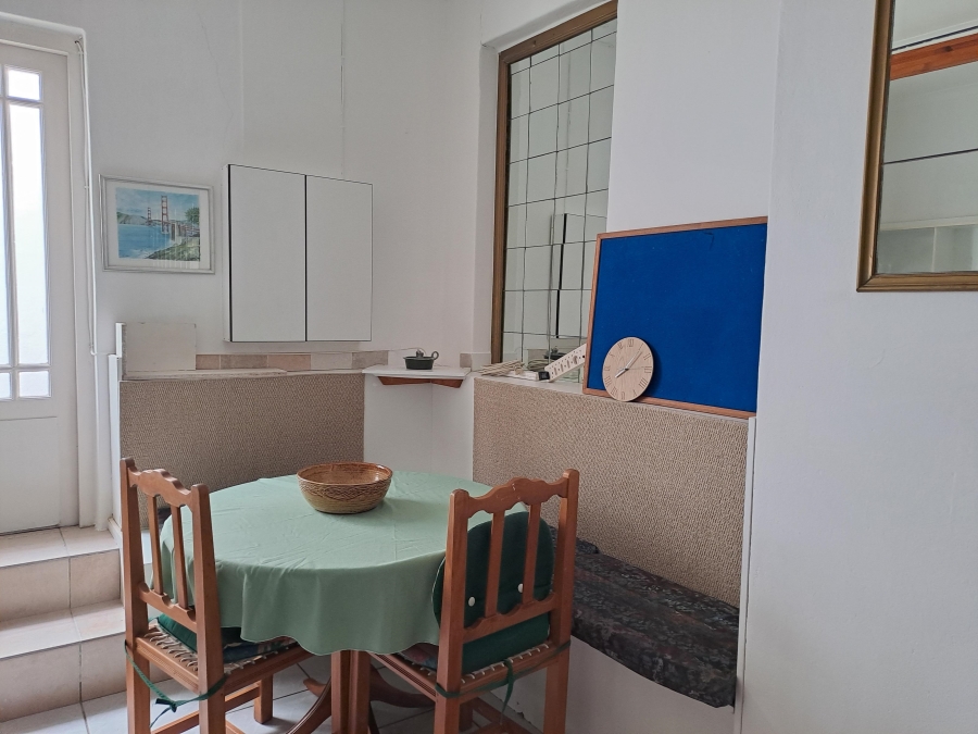 To Let 1 Bedroom Property for Rent in Golden Hill Western Cape